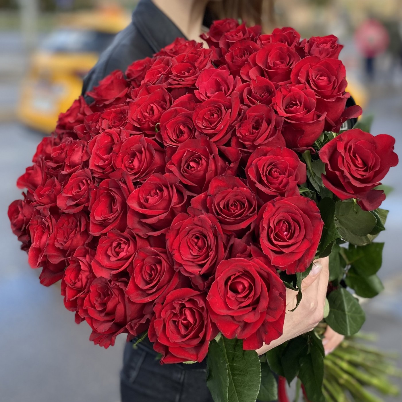 Букет из 51 красной розы 80 см.